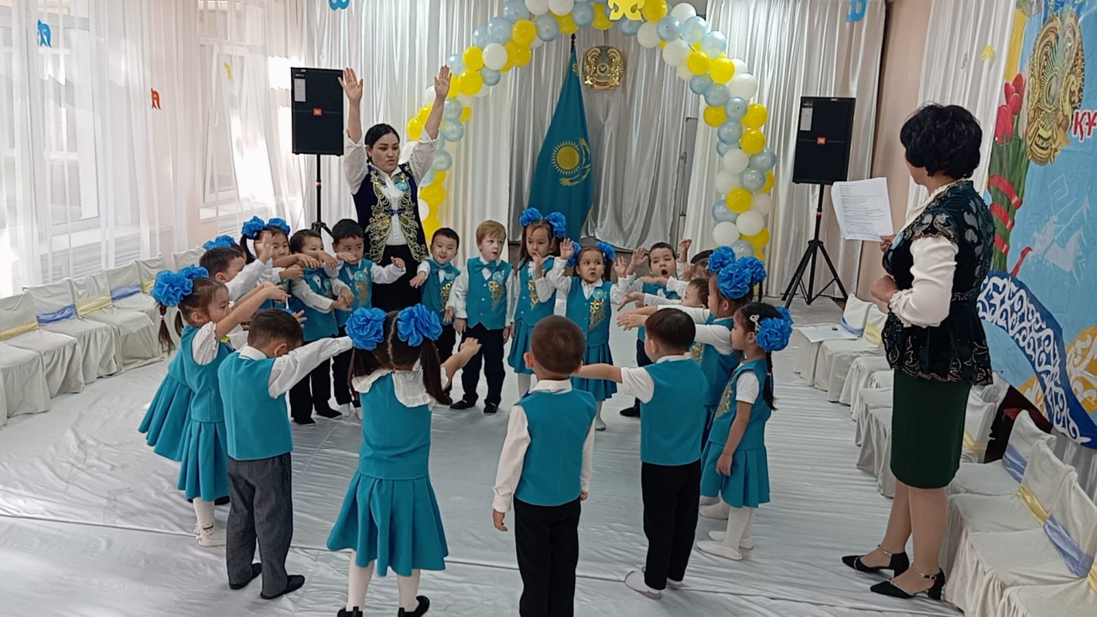 "4 маусым-Рәміздер күні"